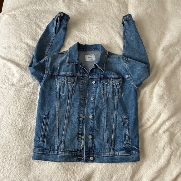 Old Navy Boyfriend Jean Jacket - Oversized Fit - Size XSmall - Picture 1 of 5